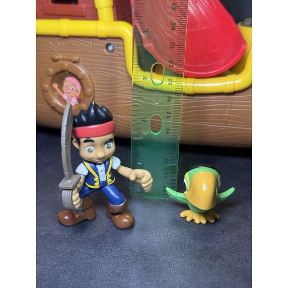 Disney's Jake and the Neverland Pirates Figures and Pirate Ship Lot - Picture 7 of 8
